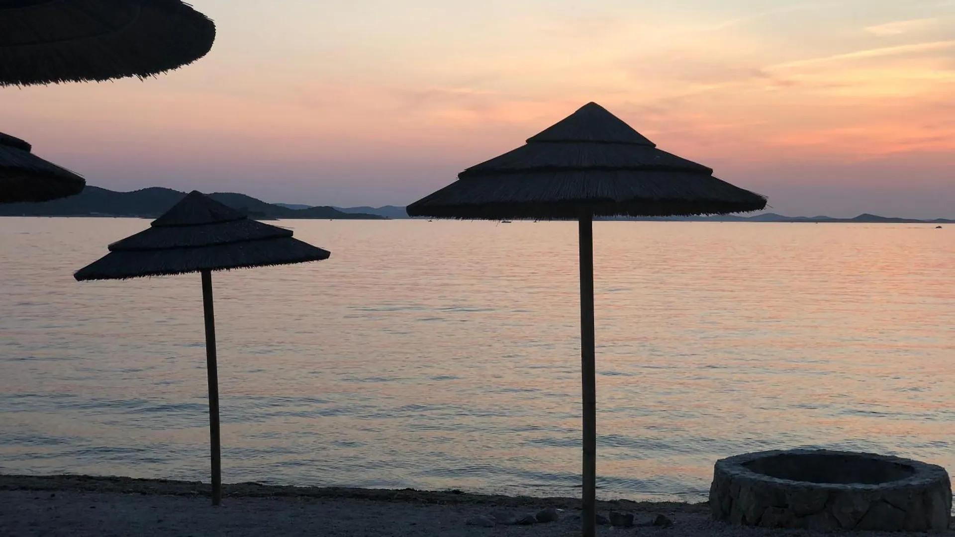 דראגה Buqez Resort Villa Sunrise 62 דירה